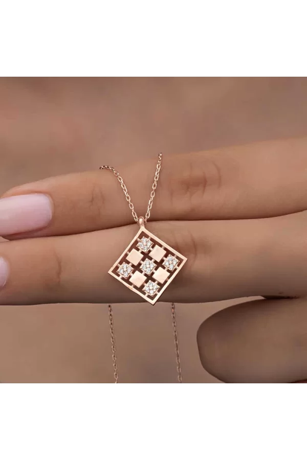 Luz&Pos Gümüş Rose Dörtgen Zirkon Taşlı Kadın Kolye