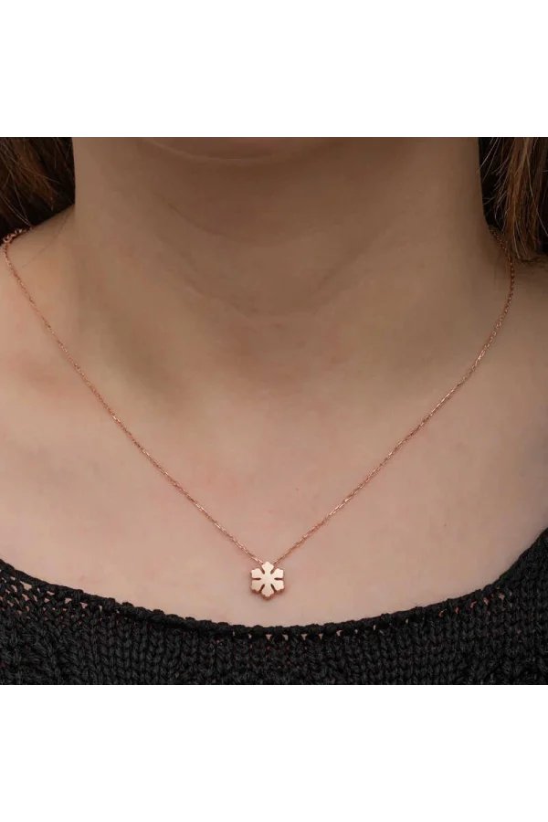 Luz&Pos Gümüş Rose Minimal Kar Tanesi Kadın Kolye
