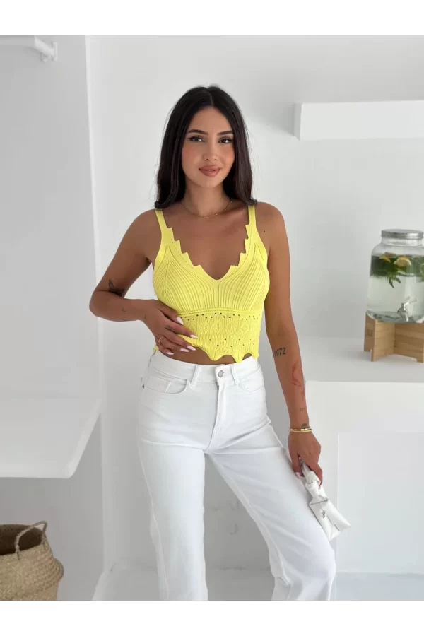 Luz&Pos V Yaka Askılı Arkası Açık Triko Crop - Sarı