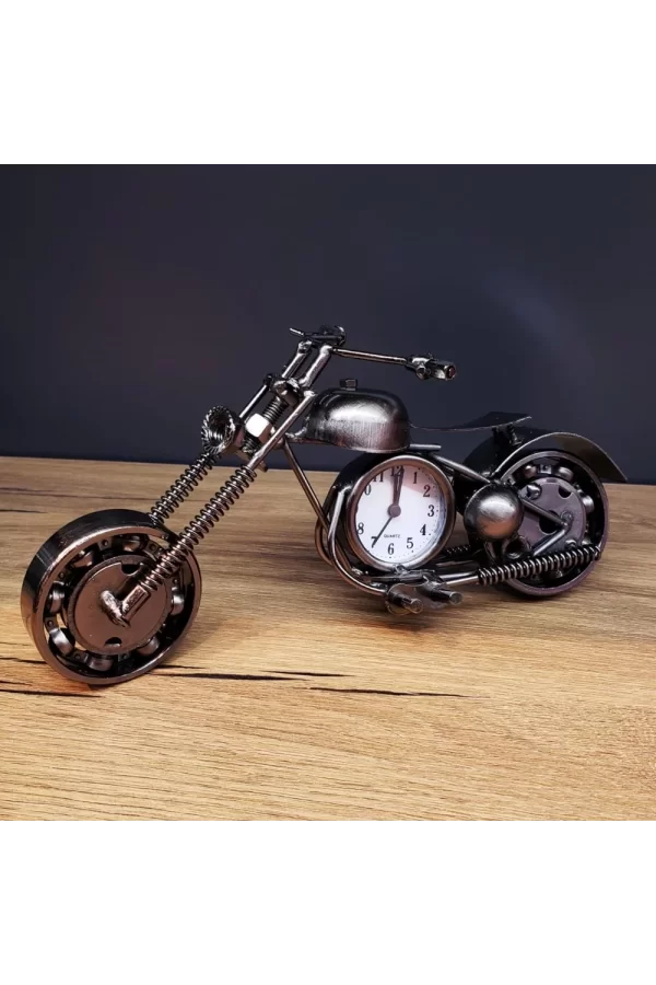 Masaüstü Dekoratif Metal Motor Saat