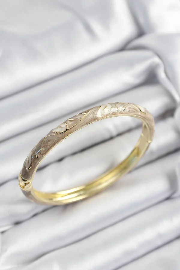 Mineli Pirinç Bej Mermer Motifli Gold Renk Kadın Kelepçe