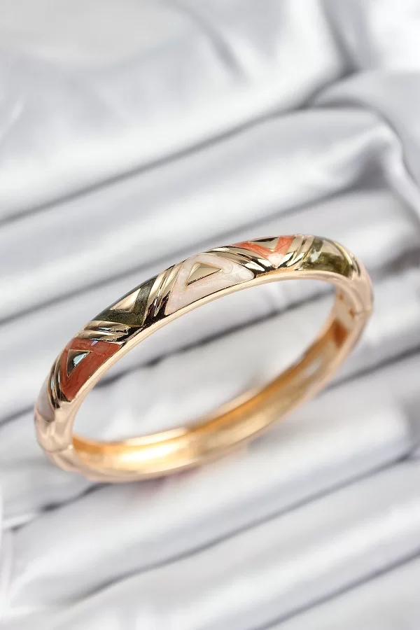 Mineli Pirinç Karışık Üçgen Motifli Gold Renk Kadın Kelepçe