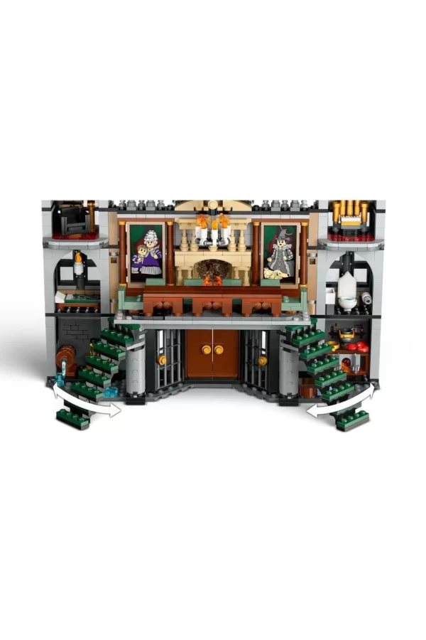 Nessiworld  76453 Lego Harry Potter - Malfoy Malikanesi 1601 parça +10 yaş