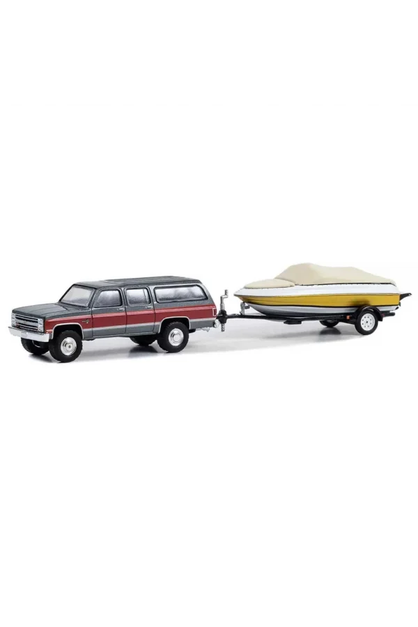 Nessiworld  Greenlight 1/64 1987 Chevrolet Suburban K20 Silverado