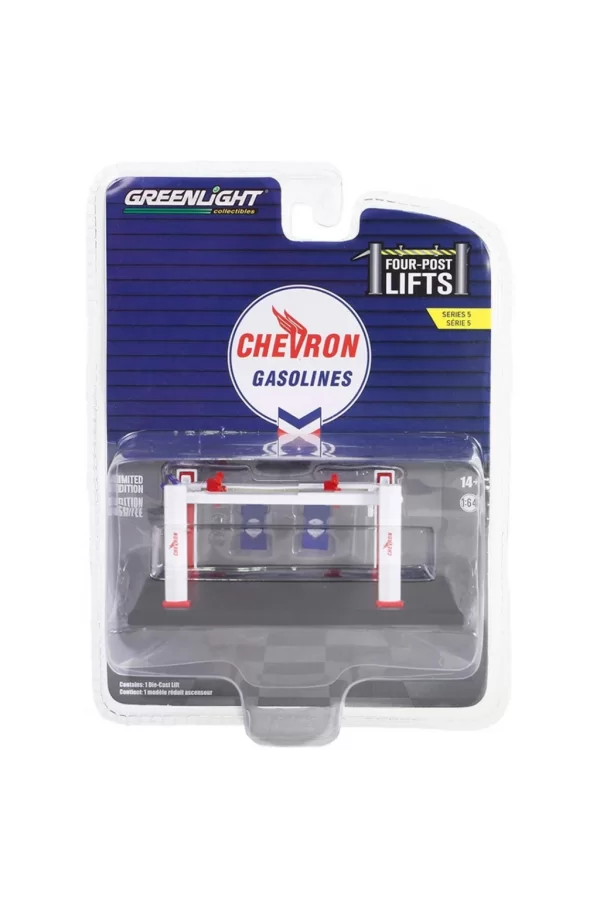 Nessiworld Greenlight 1/64 Chevron Gasolines Lift