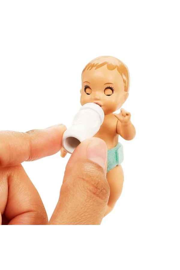 Nessiworld  HJY33 Mavi Saçlı Skipper Bebek Bakıcısı  ve Oyun Seti
