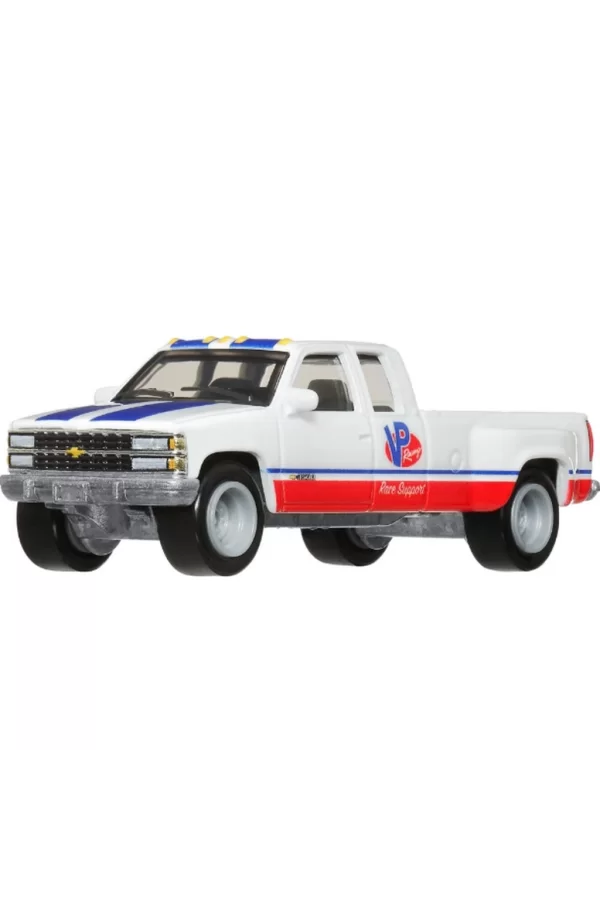 Nessiworld  Hot Wheels Team Transport 63 Nova 88 Chevy Silverado 3500 HRV42