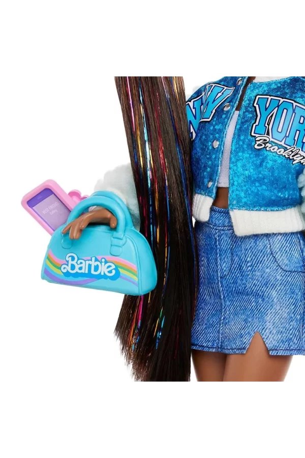 Nessiworld  HYC22 Barbie Dream Besties Ana Karakter Bebeklers Brooklyn