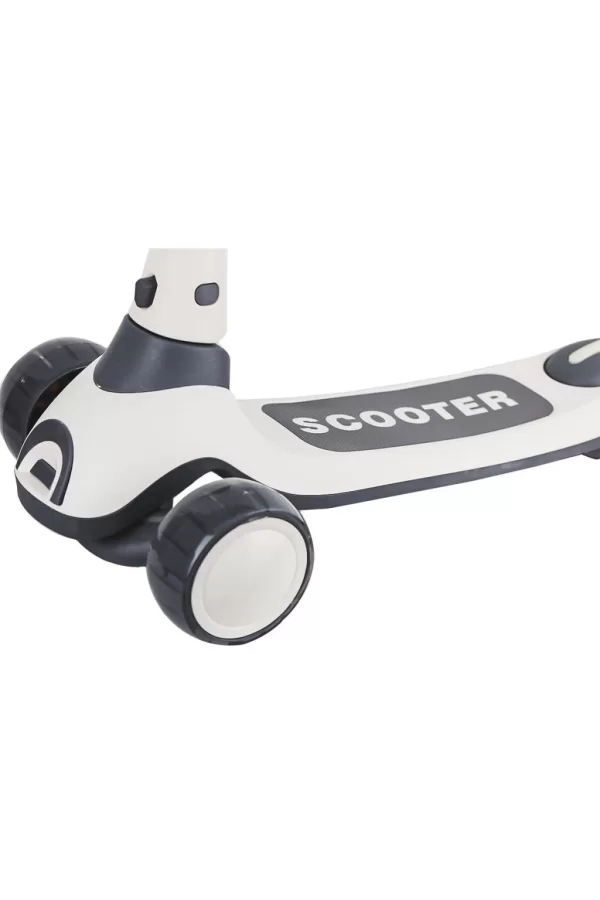 Nessiworld  KM653 Sesli Scooter -Can Oyuncak