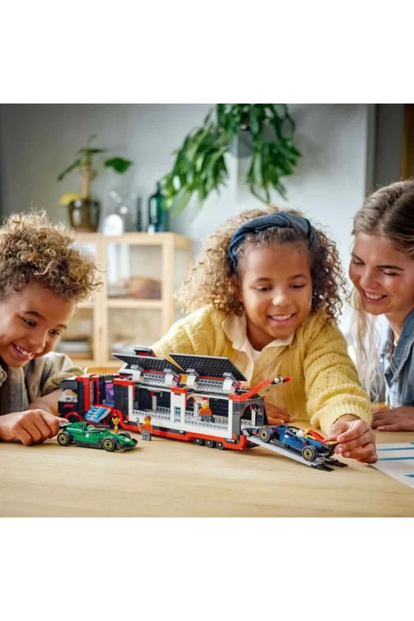 Nessiworld  LEGO City RB20 ve AMR24 F1 Arabalı F1 Kamyonu 60445