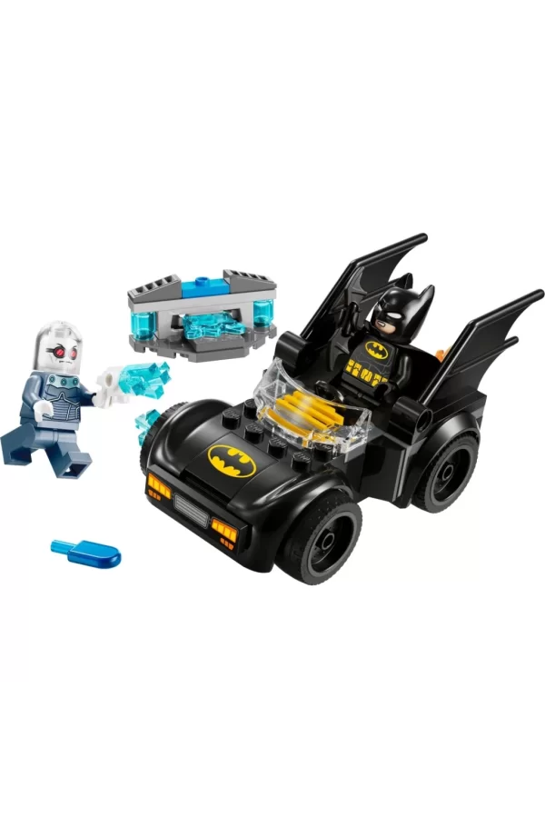 Nessiworld  LEGO DC Batman: Batman ve Batmobile, Mr. Freeze’e Karşı Araç Oyun Seti 76301