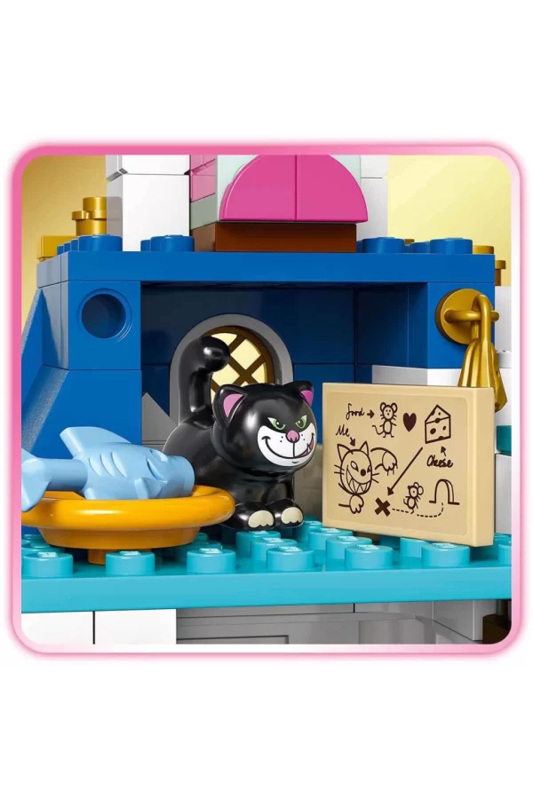 Nessiworld  LEGO Disney Princess Sindirella’nın Şatosu ve At Arabası 43275