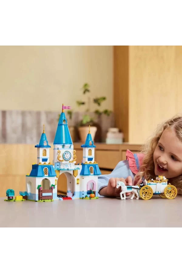 Nessiworld  LEGO Disney Princess Sindirella’nın Şatosu ve At Arabası 43275
