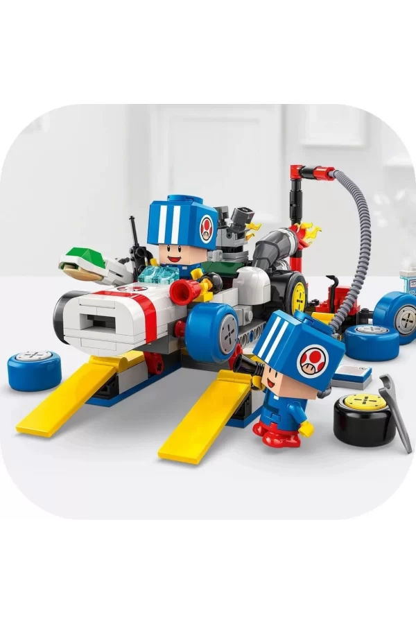 Nessiworld LEGO Super Mario: Mario Kart Toad’un Garajı, Nintendo Karakter Hediyesi 72035
