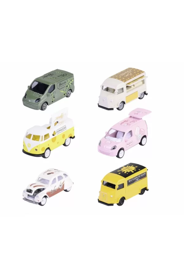 Nessiworld  Majorette French Touch Deluxe Arabalar