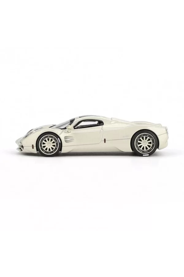 Nessiworld  Mini GT 1/64 BBR Pagani Utopia Presentation Grigio Rinascimento
