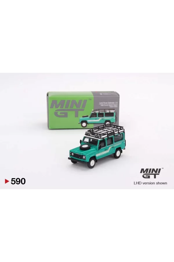 Nessiworld  Mini GT 1/64 Land Rover Defender 110 1985 County Station Wagon Trident Green
