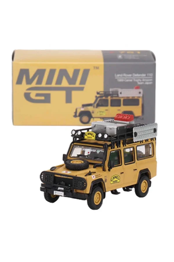 Nessiworld  Mini GT 1/64 Land Rover Defender 110 1989 Camel Trophy Amazon Team Japan