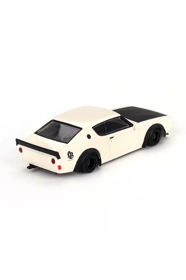 Nessiworld  Mini Gt 1/64 Nissan Skyline Kenmeri Liberty Walk White