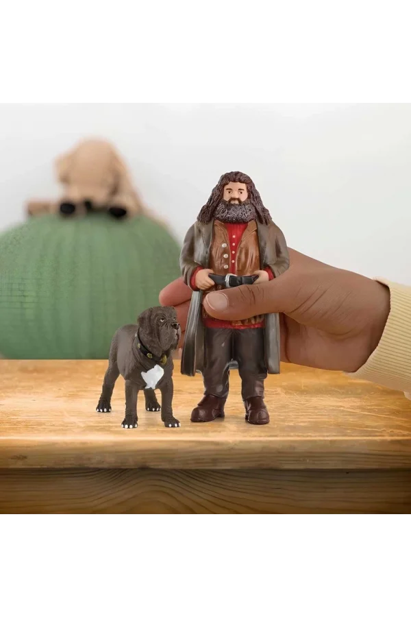 Nessiworld  Schleich Hagrid Fang 42638