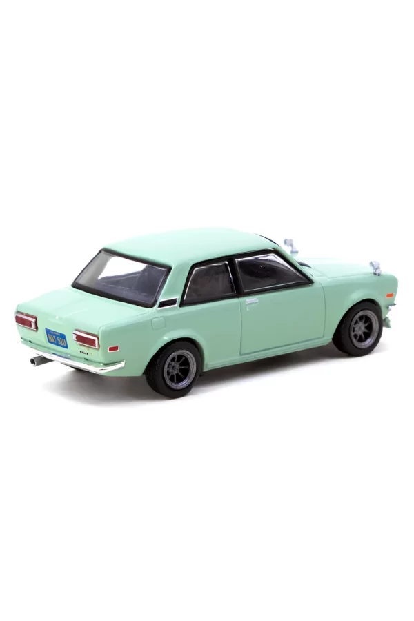 Nessiworld  Tarmac Works 1/64 Datsun 510 Light Green