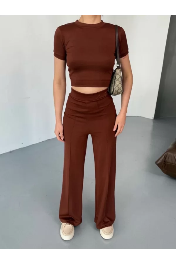 Osy Modal Yumuşak Dokulu Kumaş Kısa Kollu Crop Rahat Pantalon Ikili Takım - Kahverengi