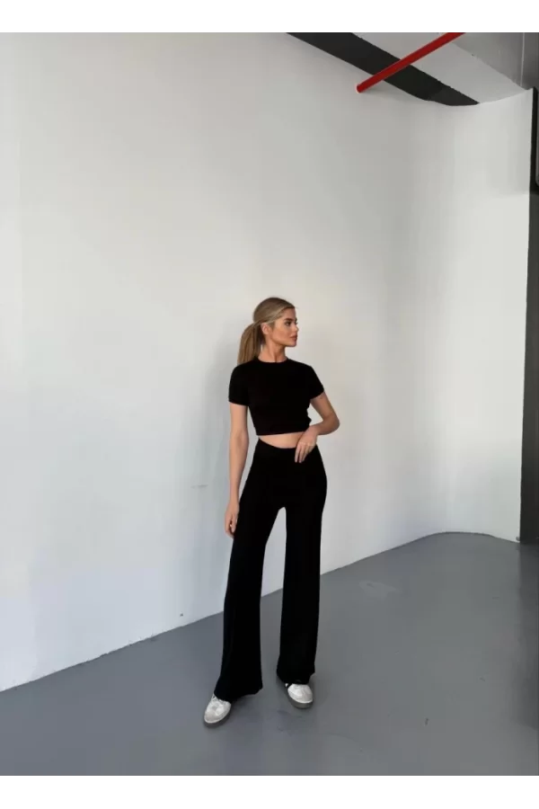 Osy Modal Yumuşak Dokulu Kumaş Kısa Kollu Crop Rahat Pantalon Ikili Takım - Siyah