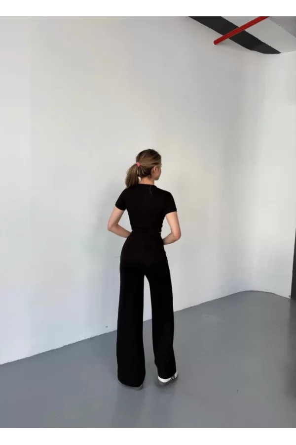 Osy Modal Yumuşak Dokulu Kumaş Kısa Kollu Crop Rahat Pantalon Ikili Takım - Siyah
