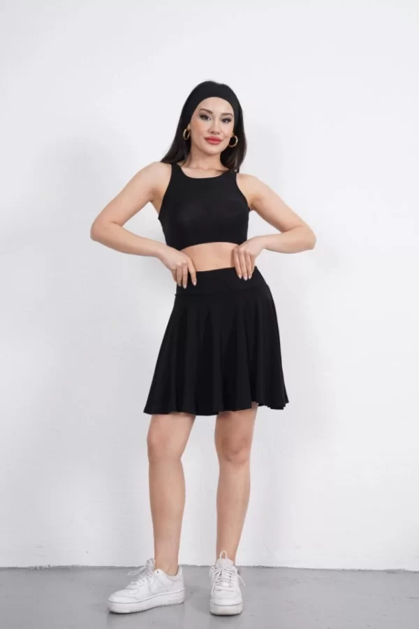 Sendy Kumaş Bisiklet Yaka Crop Şortlu Etek Ikili Takım - Siyah