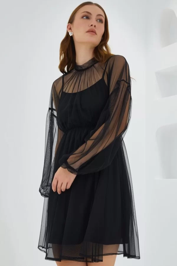 Siyah Tül Detaylı Mini Elbise 2485