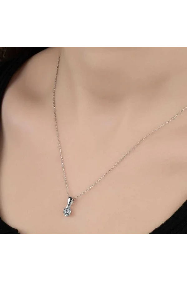 Luz&Pos Swarovski Taşlı Gümüş Tektaş Bayan Kolye
