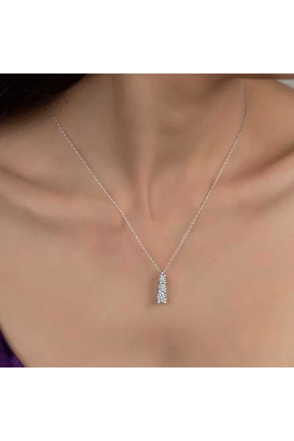 Luz&Pos Swarovski Taşlı Gümüş Üçtaş Tektaş Bayan Kolye