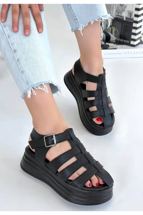 Toten Siyah Cilt Kemerli Sandalet