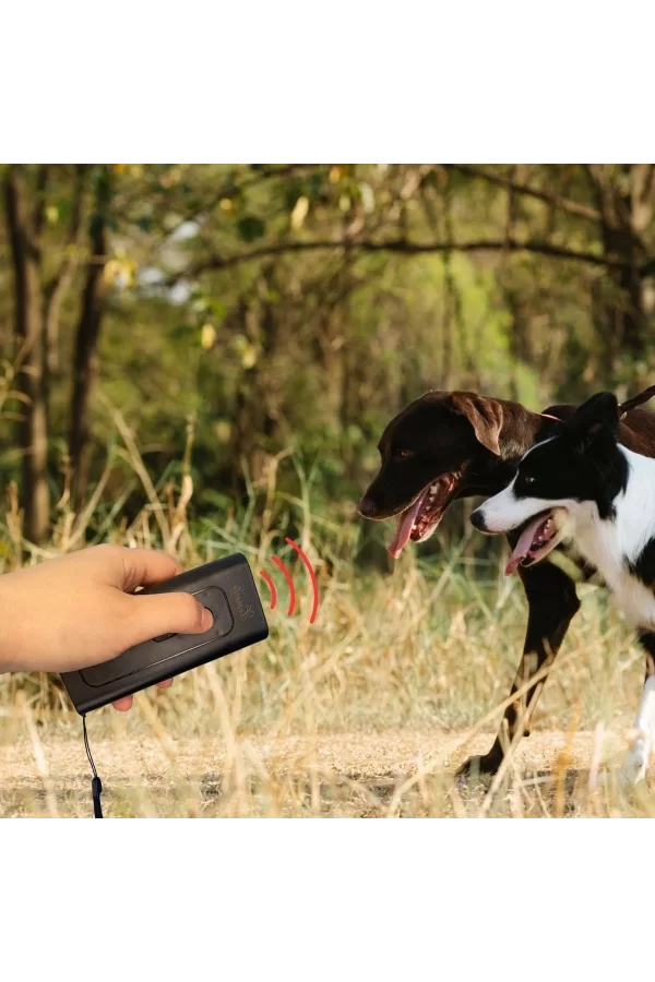 Ultrasonik Zarar Vermeyen Köpek Uzaklaştırıcı Ve Eğitici Cihaz