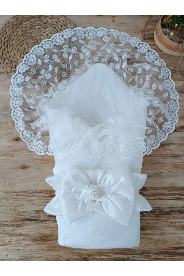Luz&Pos Yenidoğan Ay Işığı Papatya Dantelli Taşlı Fiyonk Bebek Battaniyesi Kundak Ekru