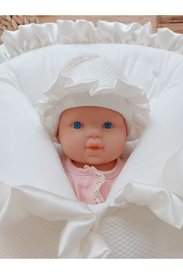 Luz&Pos Yenidoğan Ultralüks Fermuarlı Ve Cepli Lucky Baby Nakışlı Bebek Battaniyesi Kundak Ekru