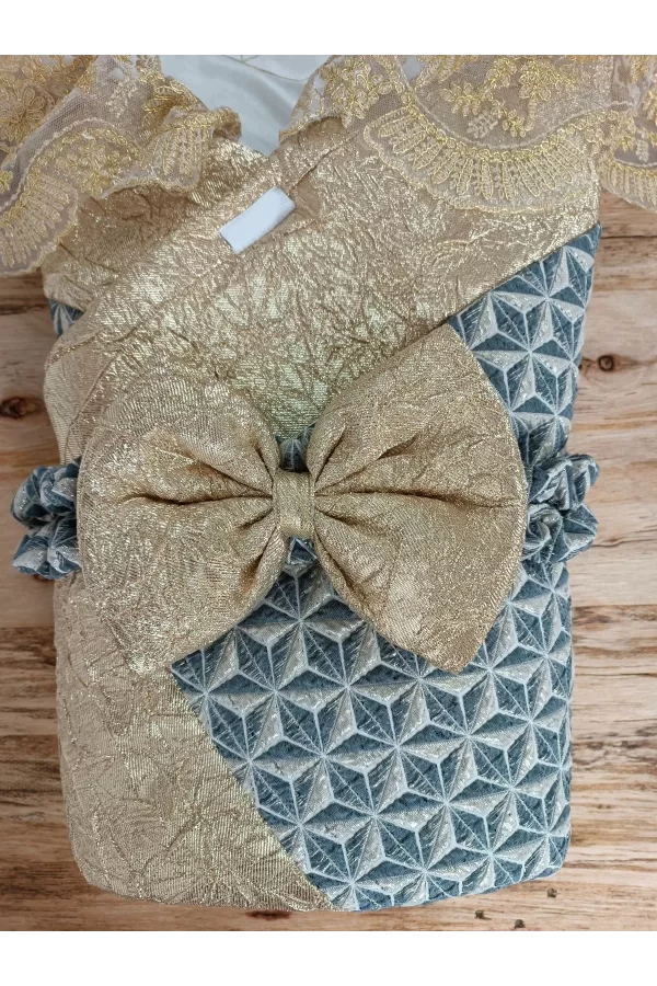 Luz&Pos Yenidoğan Ultralüks Piramit Desenli Güpürlü Bebek Battaniyesi Kundak Gold