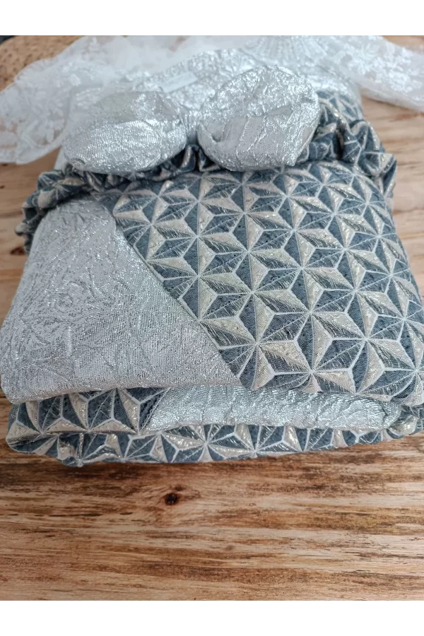 Luz&Pos Yenidoğan Ultralüks Piramit Desenli Güpürlü Bebek Battaniyesi Kundak Gümüş