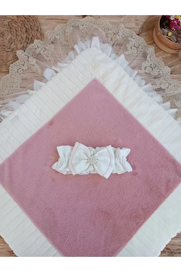 Luz&Pos Yenidoğan Wool Yün Kumaş Taç Nakışlı Güpür Duvaklı Fiyonk Prizma Taş Unisex Kundak Bebek Battaniyesi Pembe