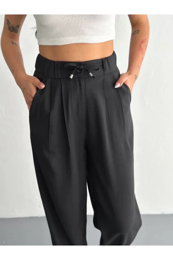 Yüksel Bel Rahat Paça Pantalon - Siyah