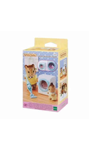 5445 Sylvanian Families Çamaşır Makinesi Ve Süpürge +3 Yaş Figür Dahil Değil