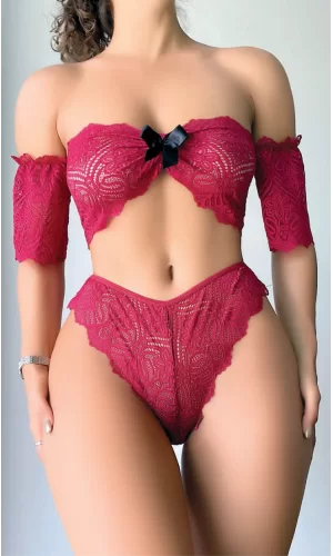 Arias Closet Fiyonk Detaylı Kırmızı Dantel Sütyen Külot Takım