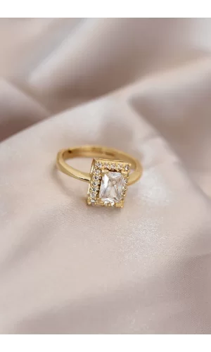 Ayarlamalı Gold Renk Metal Zirkon ve Kristal Taşlı Dikdörtgen Model Yüzük
