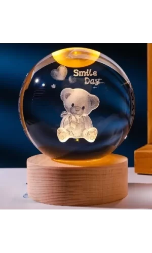 Dekoratif Ayıcık Tasarımlı Ahşap Altlıklı Işıklı Cam Küre Büyük Boy Cam:8cm Ahşap:2cm
