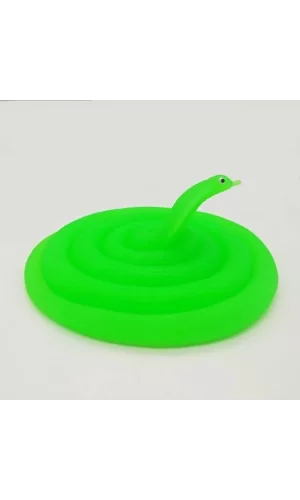 Fosfor Yeşil Renk Gerçekçi Görünüm Şaka Yumuşak Yılan 120 Cm