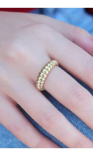 Gold Renk Sarmal Model Kadın Yüzük