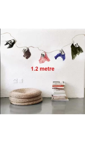 İp Üzeri 5 Adet Kuru Kafa Asmalı Süs 1.2 Metre