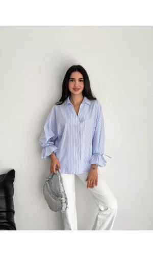Luz&Pos Kadın Arkası Asimetrik Yırtmaç Kesim Detaylı Cizgili Bluz Gömlek - Mavi