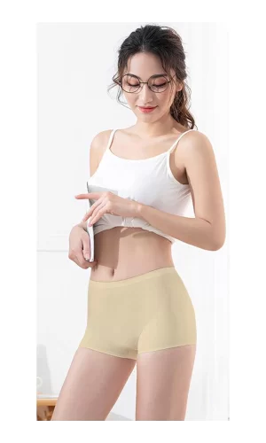 Kadın Dikişsiz Görünmez İz Yapmaz Mini Şort Boxer Ten