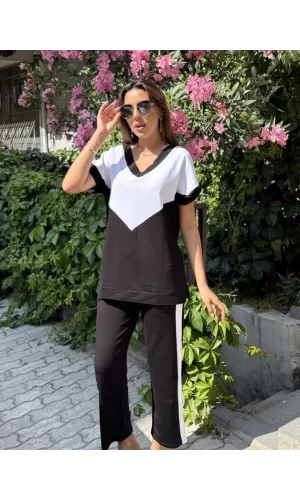 Kadın Kısa Kollu V Yaka Siyah Beyaz Renkli Viskon Iki Iplik Kumaş Eşofman Takımı